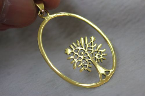 จี้ต้นไม้แห่งชีวิตฉลุลายโปร่ง(Tree of life )