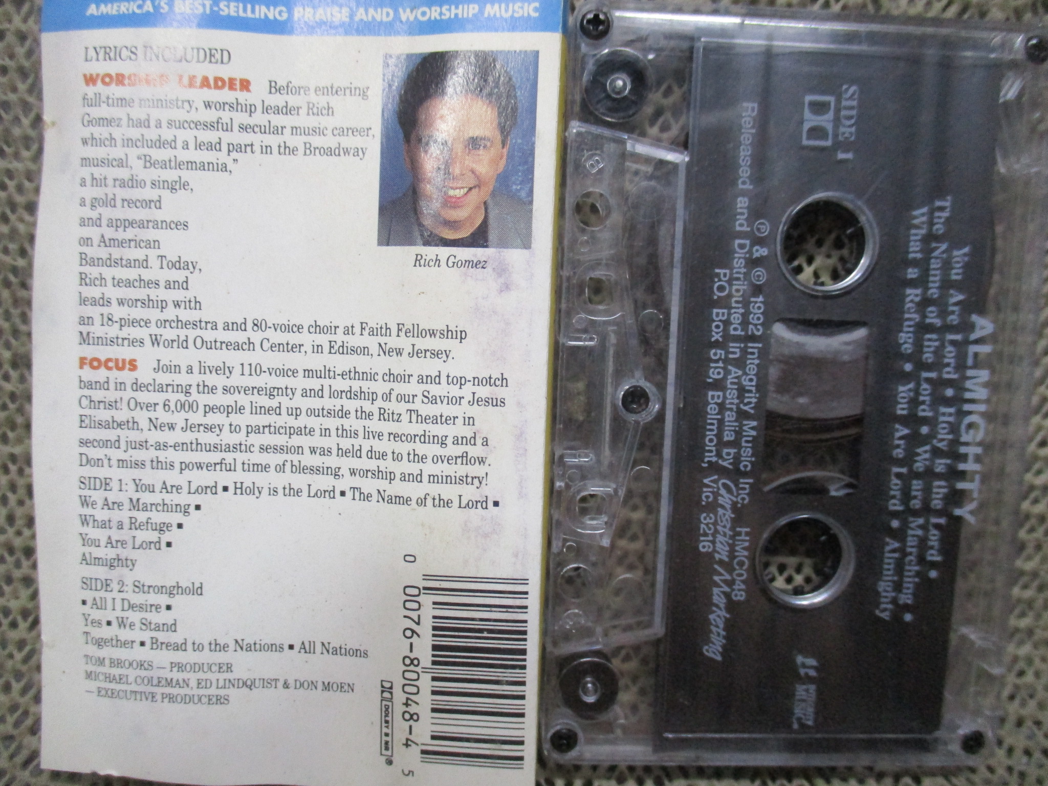 เทปเพลงสากล ALMIGHTY ปกมีคราบน้ำ กระดาษติดกัน