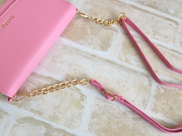 พร้อมส่ง (มีตำหนิเปื้อนเล็กน้อยไม่มีผลต่อการใช้งาน Snidel x Sweet กระเป๋าใส่บัตร เงิน และโทรศัพท์ ใช้เป็นคลัทช์ หรือสะพายได้ (สายสะพายถอดได้)