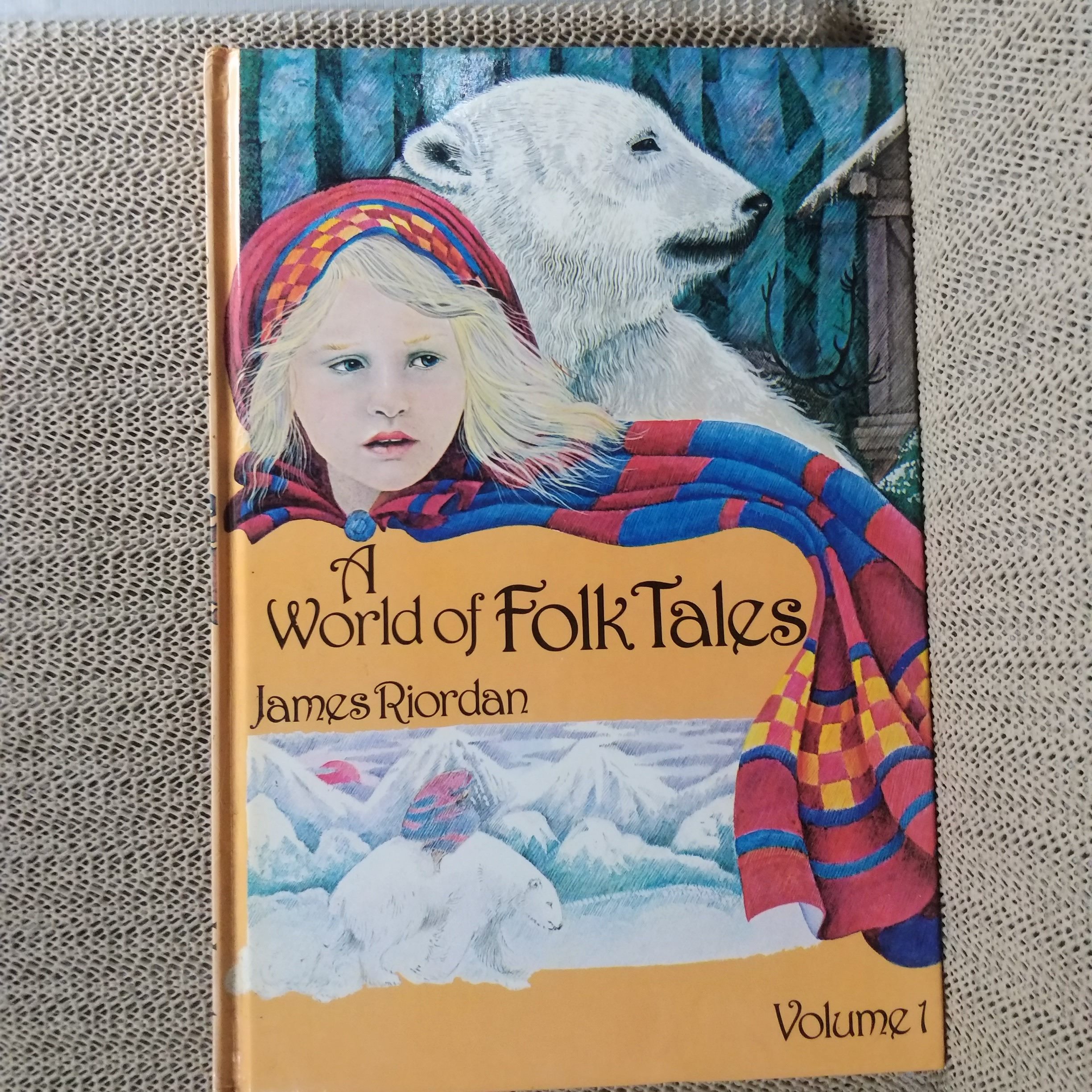 หนังสือนิทานพื้นบ้าน ภาษาอังกฤษ A WORLD OF FOLKTALES / James Riordan Boxset 5เล่มครบชุด สภาพดี สวย