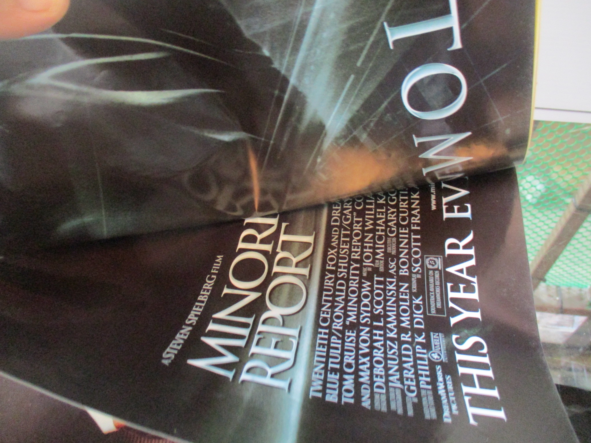 นิตยสารเอนเตอร์เทน Entertain ฉบับที่0676 ปี2545 ปก MINORITY REPORT โปสเตอร์เรื่อง MINORITY REPORT