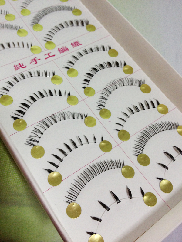 MIX-10# ขนตามิก (ขายปลีก) มี 10 คู่ 10 รุ่น (มีเปลี่ยนเเบบบางคู่บ้าง)