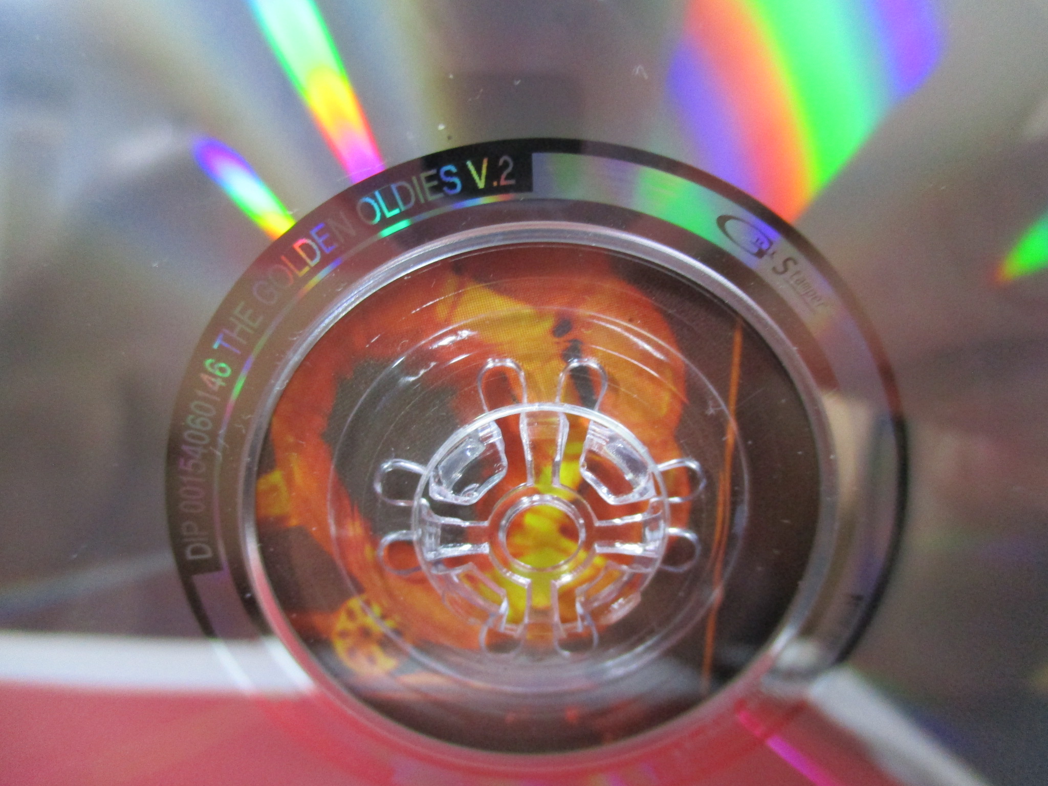 ซีดีเพลงสากล คาราโอเกะ THE GREATEST GOLDEN OLDIES /// ปกดี แผ่นมีรอยนิดเดียว