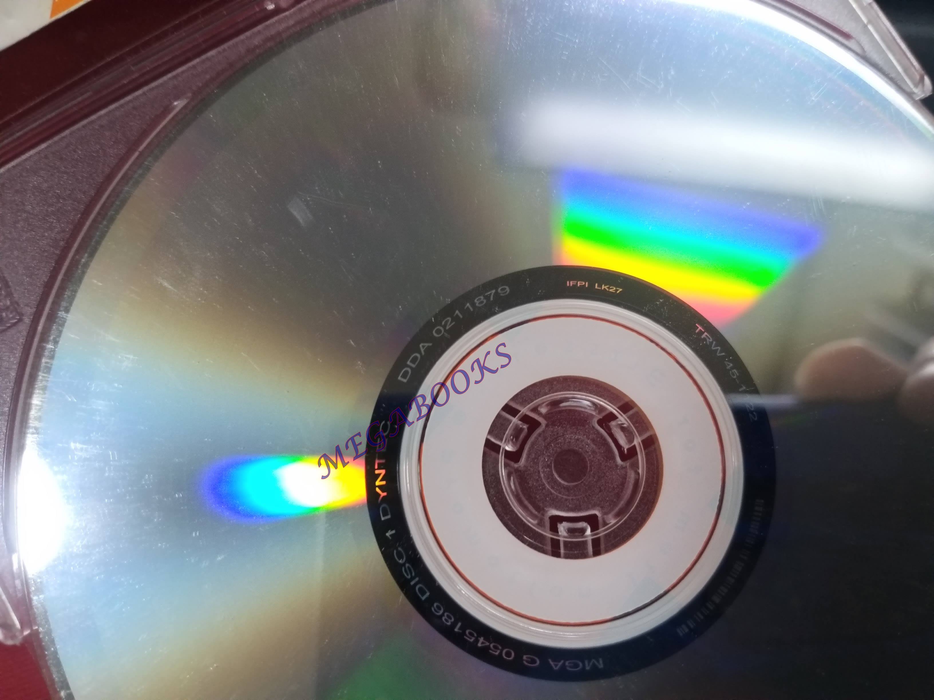 ซีดีเพลงไทยสากล MAXIMUM HITS 1 รวมฮิต / กล่อง ปก สวย แผ่นมีรอยเล็กน้อย