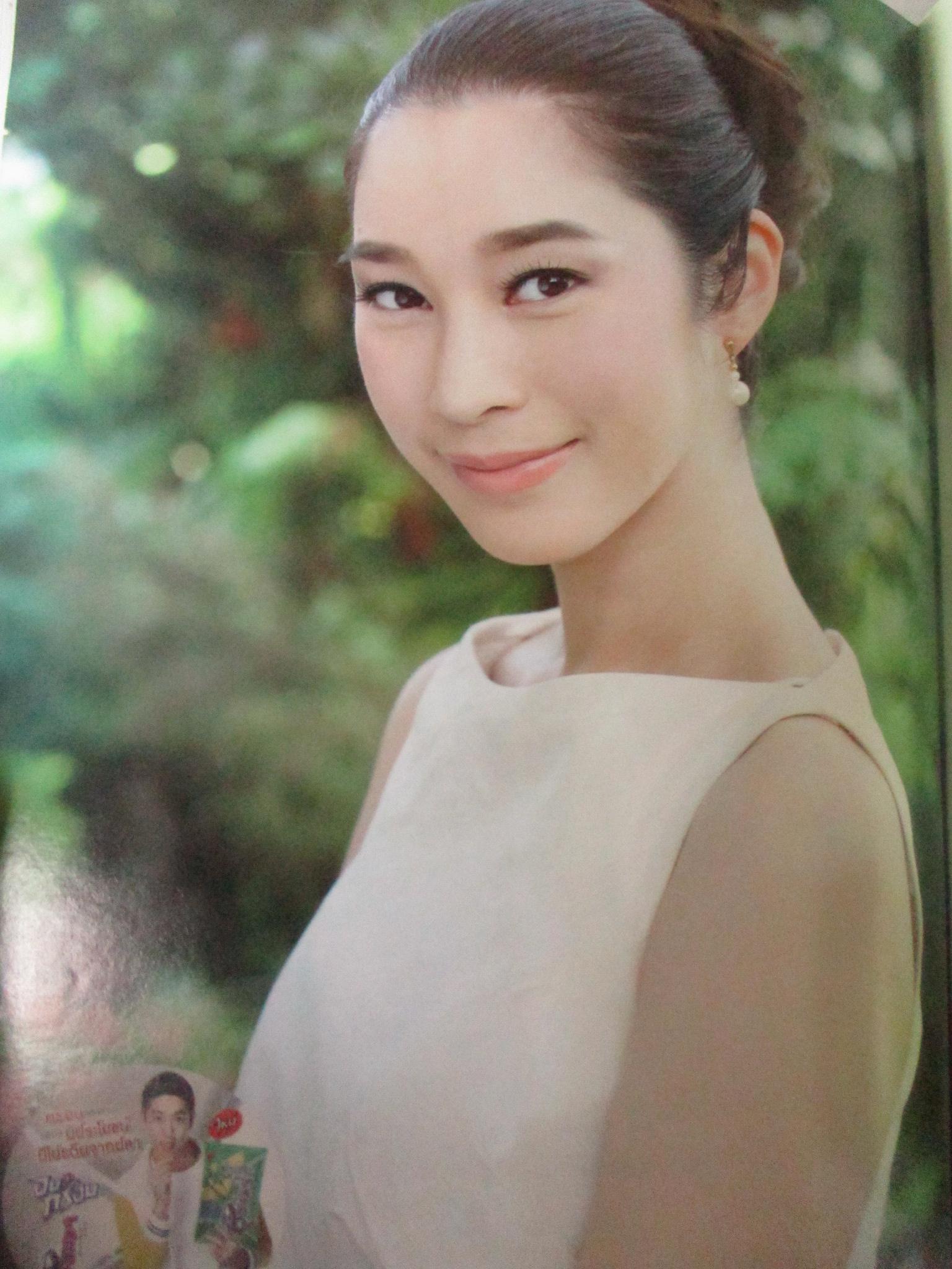 นิตยสารเรื่องย่อละครโทรทัศน์ เงา ปี2557 เคลลี่ ธนะพัฒน์ วริฏฐิสา ลิ้มธรรมมหิศร