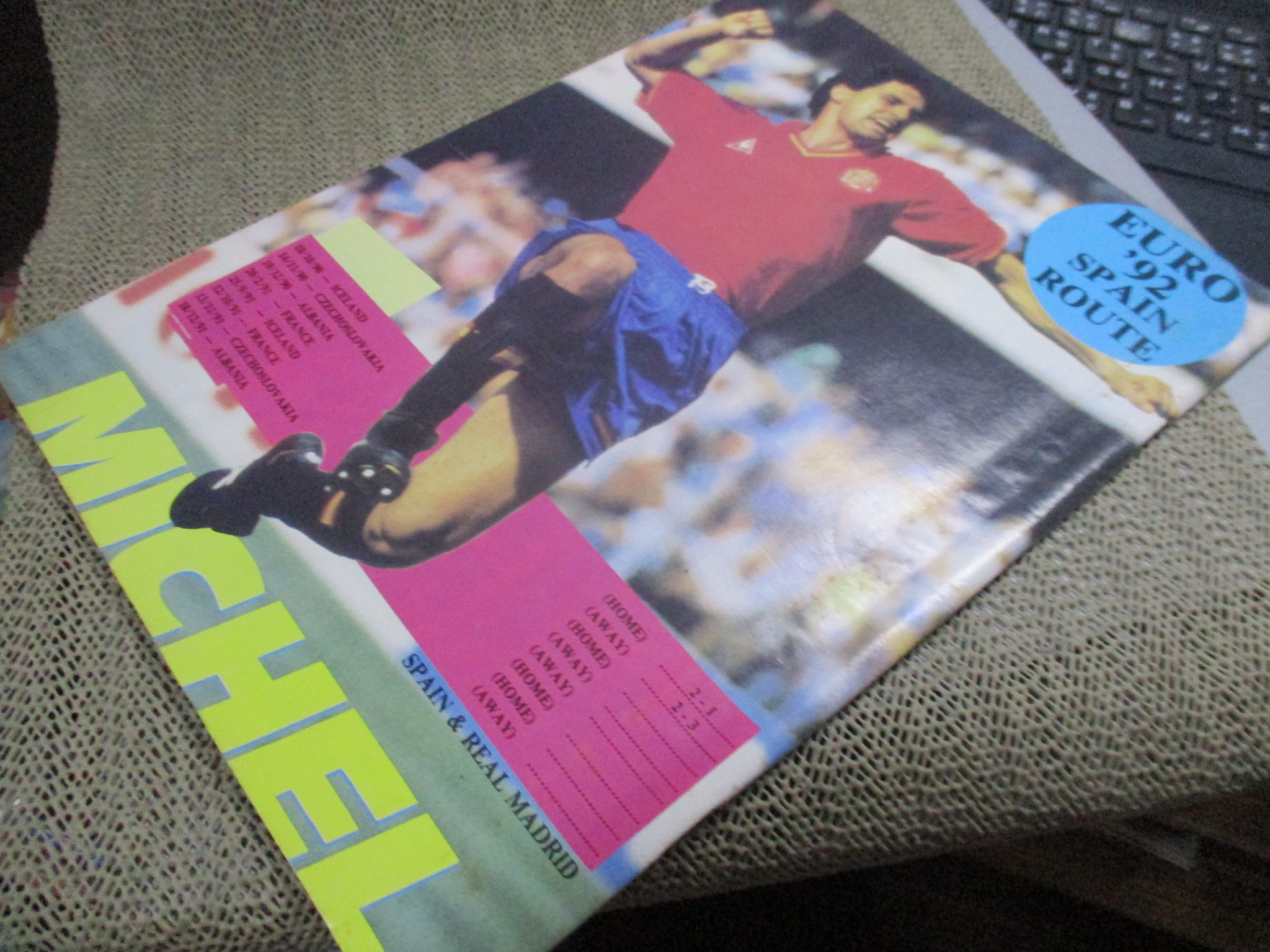 เวิร์ลด์ซอคเกอร์ ฉบับที่100 ปี2533 ปก ดิเอโก มาราโดนา / ทีมบาร์เซโลน่า