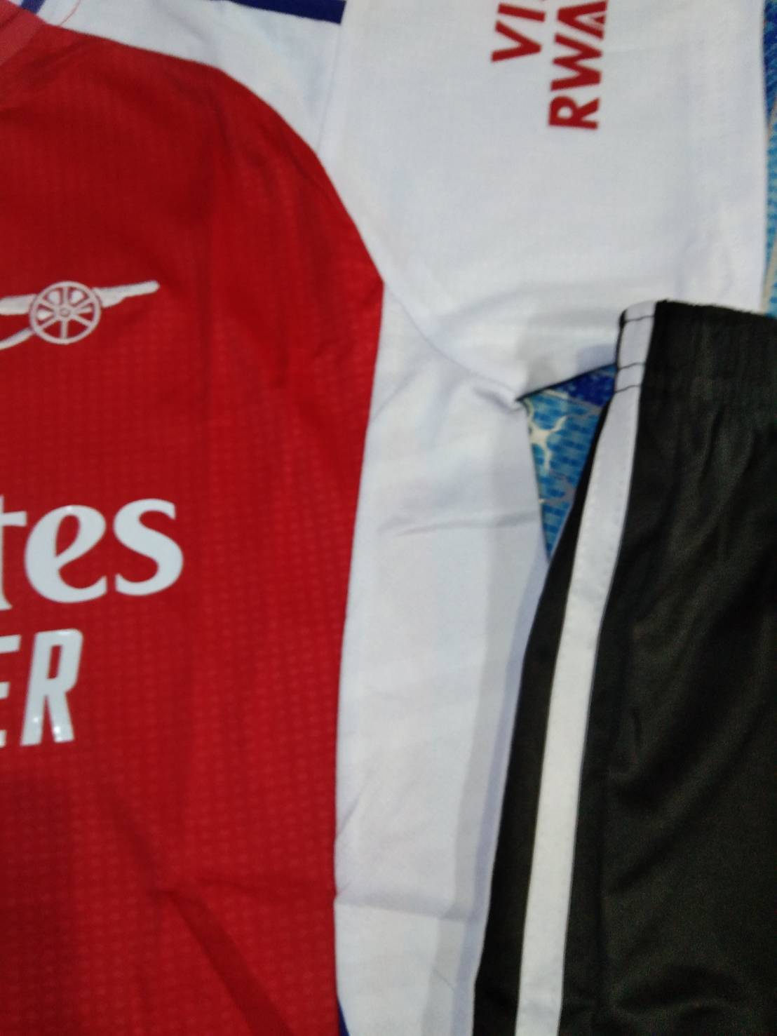 ชุดบอลเด็กทีมอาเซนอลเหย้า2024-2025