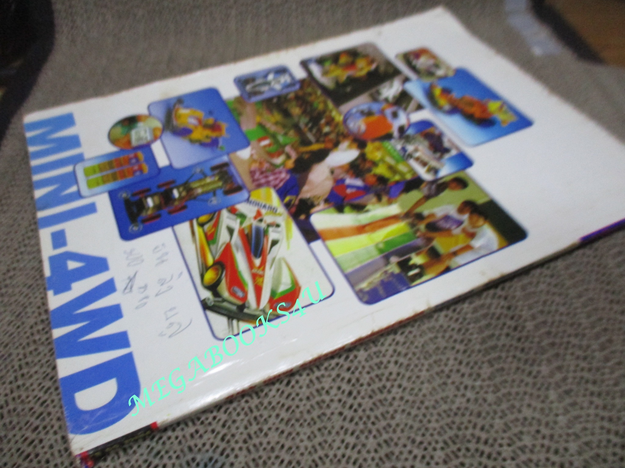 นิตยสารรถกระป๋อง รถบังคับ RACING MINI-4WD ตำหนิ สภาพเก่าหน่อย