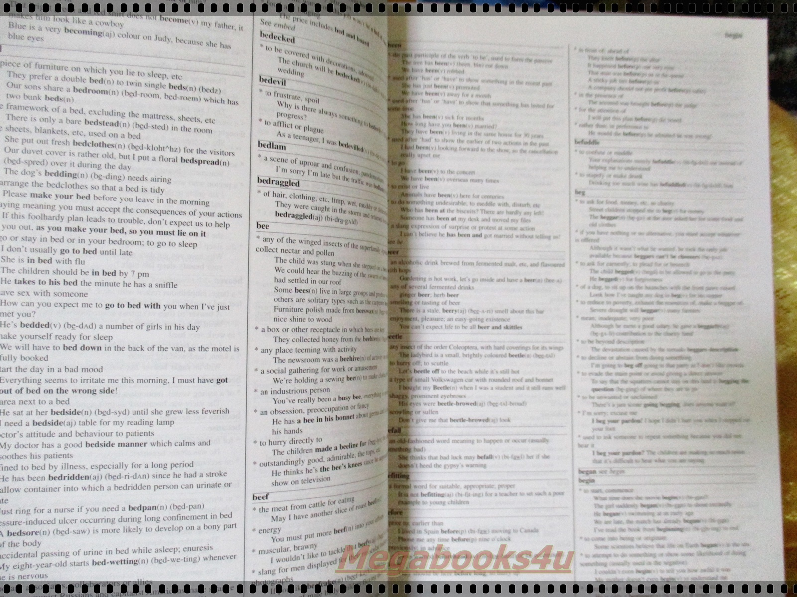 WORD POWER DICTIONARY IMPROVE YOUR ENGLISH โดย รีดเดอร์ส ไดเจสท์