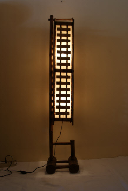 โคมไฟไม่้ไผ่แบบตั้งพื้น Bamboo Floor Lamp