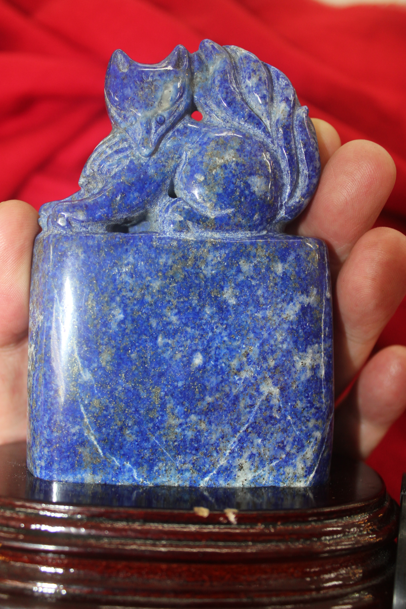 จิ้งจอก 9 หางหินลาพิส ลาซูลี (Lapis Lazuli)