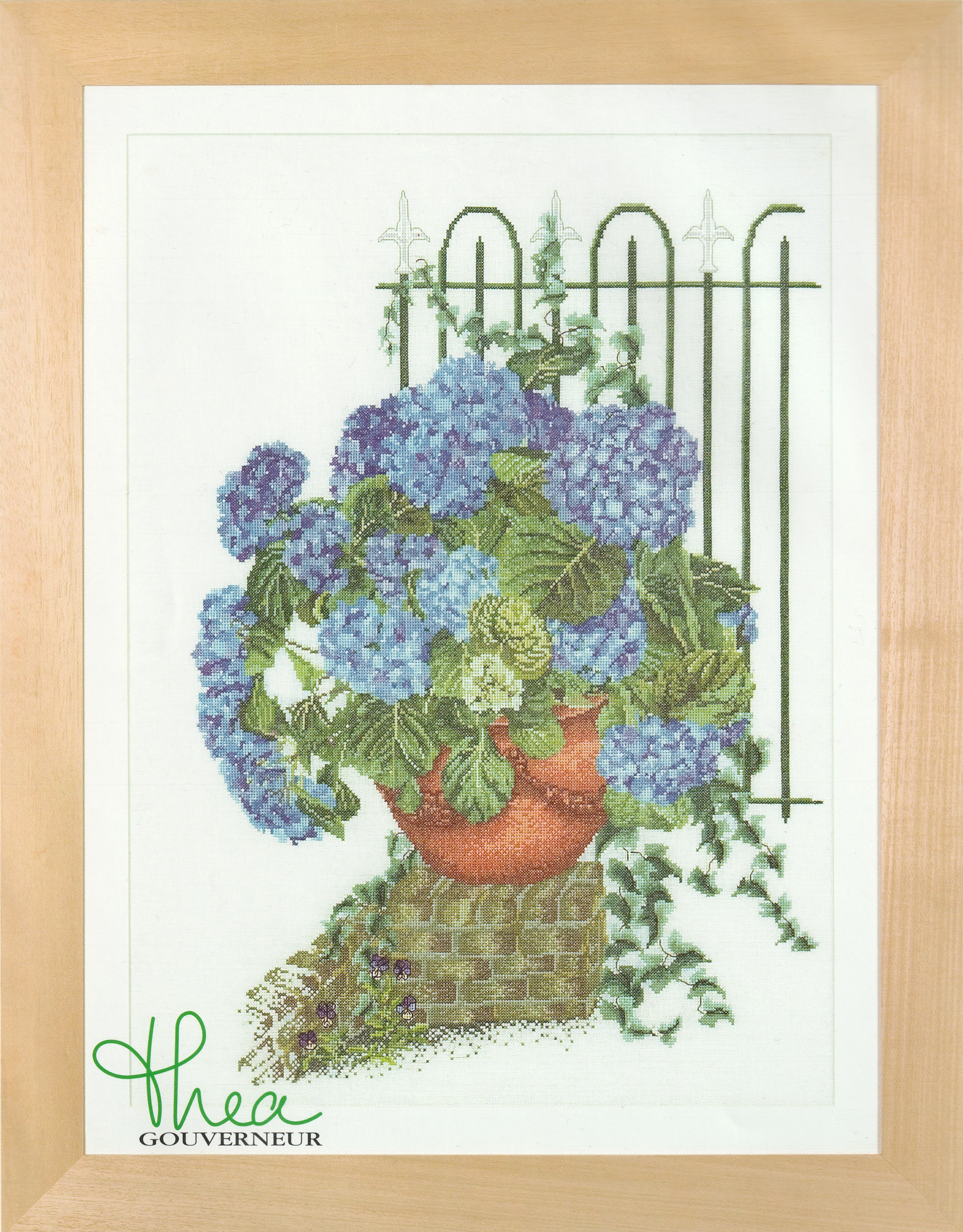 Thea Gouverneur ชุดปัก Blue Hydrangea Flowers