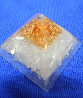 ออร์กอนเซเลไนต์ ( Orgon Selenite )