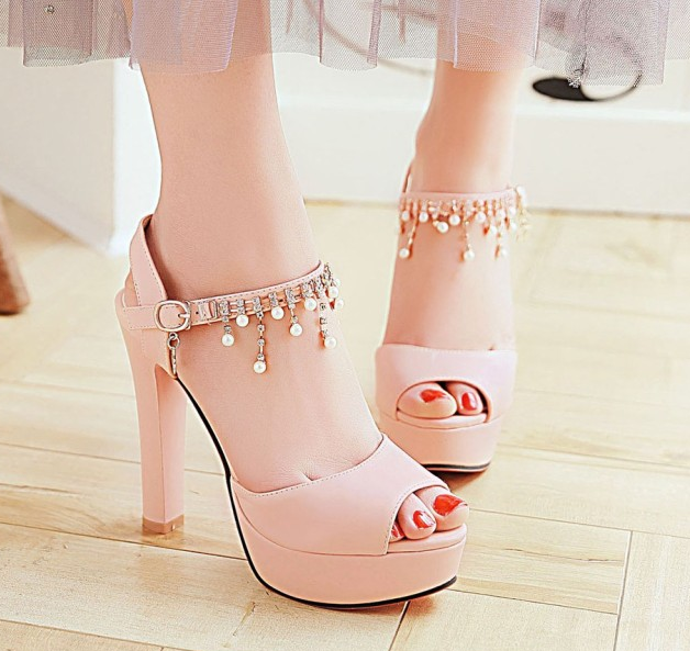 รองเท้าส้นสูงน่ารักๆสีชมพู/ขาว/ดำ ไซต์ 34-42