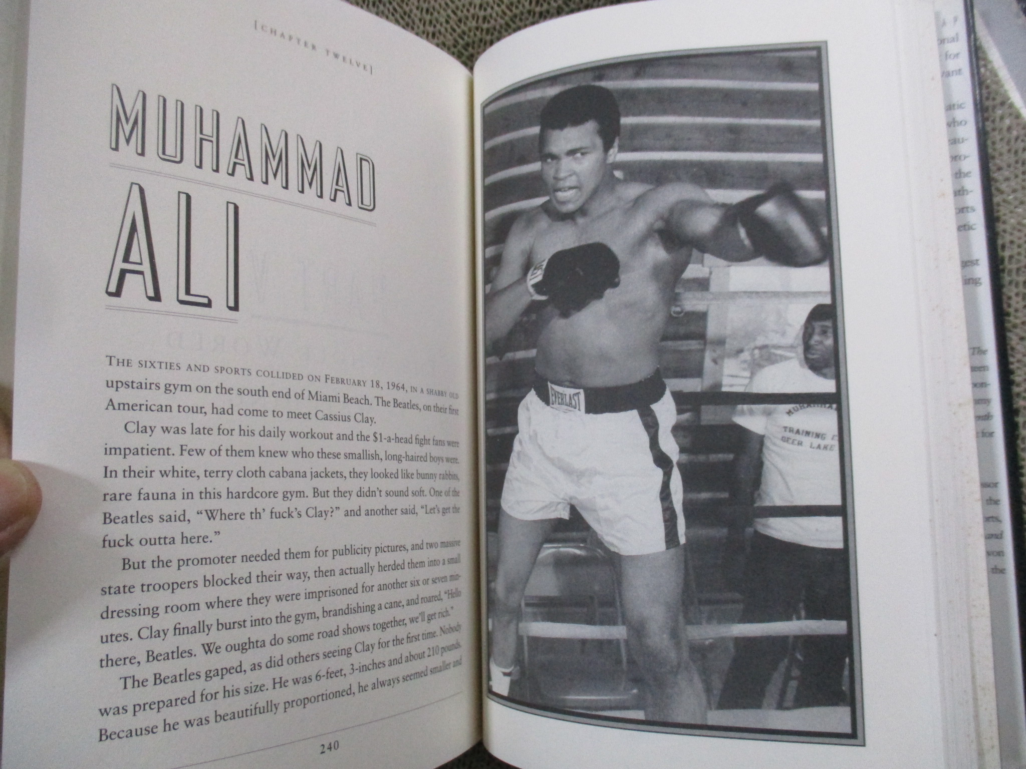 Idols of the Game: A Sporting History of the American Century / Robert Lipsyte / ผู้นำแห่งวงการกีฬาของสหรัฐอเมริกา