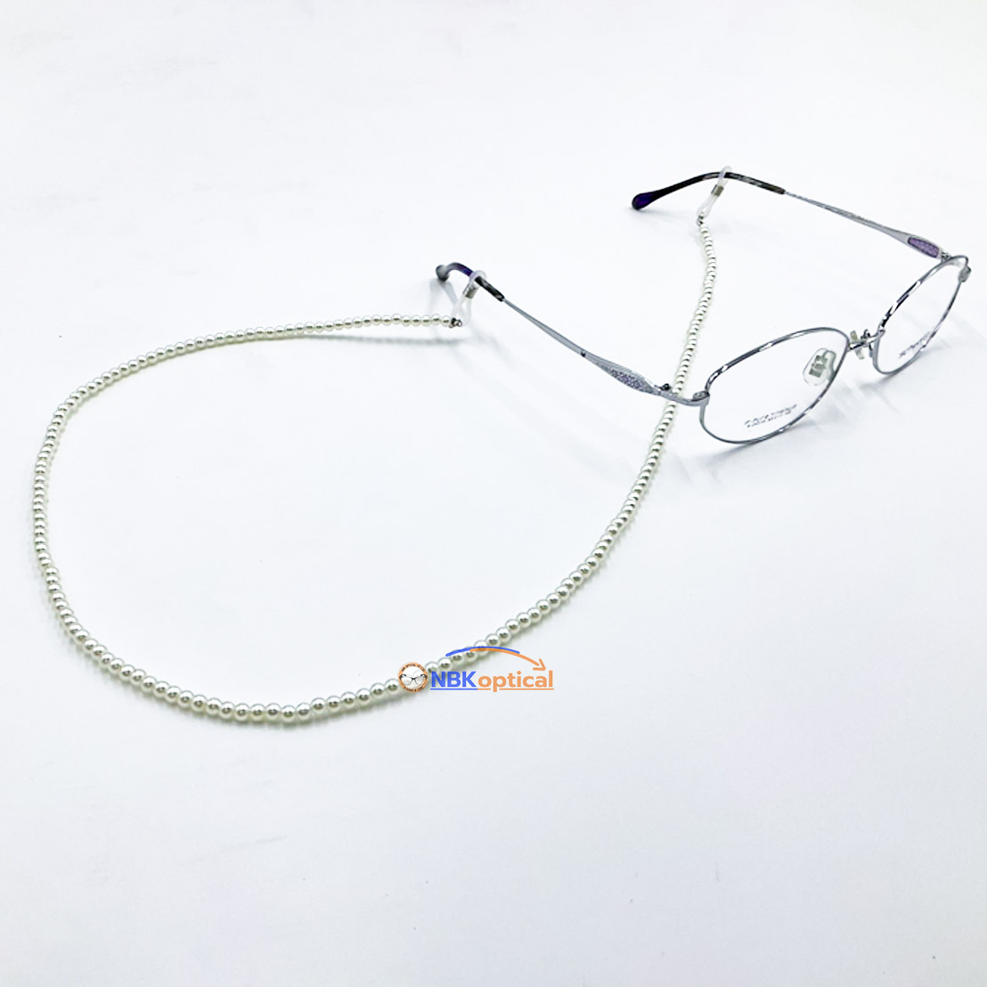 สายคล้องแว่นตาใข่มุกสีเขียวมิ้นเรียบง่ายสวยงาม