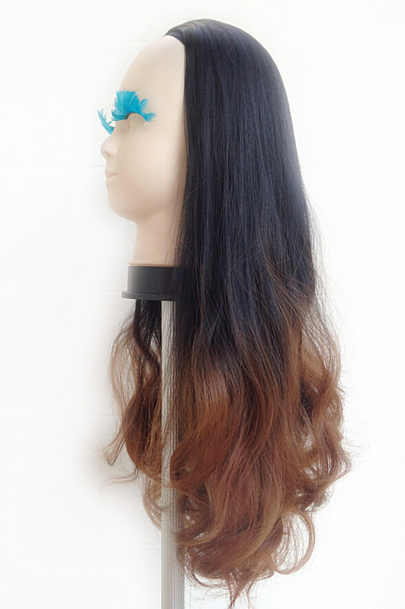 Half 16 วิกครึ่งหัวลอน รุ่นทำสีพิเศษ สีตามเเบบเท่านั้น สวยมากๆ คอนเฟิมจ้า ( ทรงผมเเละเส้นผมเหมือนจริงเกือบ 100% )