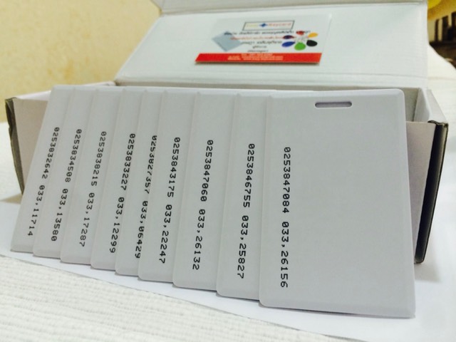บัตรคีย์การ์ด (เเบบหนา) (Proximity 125Khz.) ระยะไกล 125 KHz. **ไม่รันเลขบัตร**