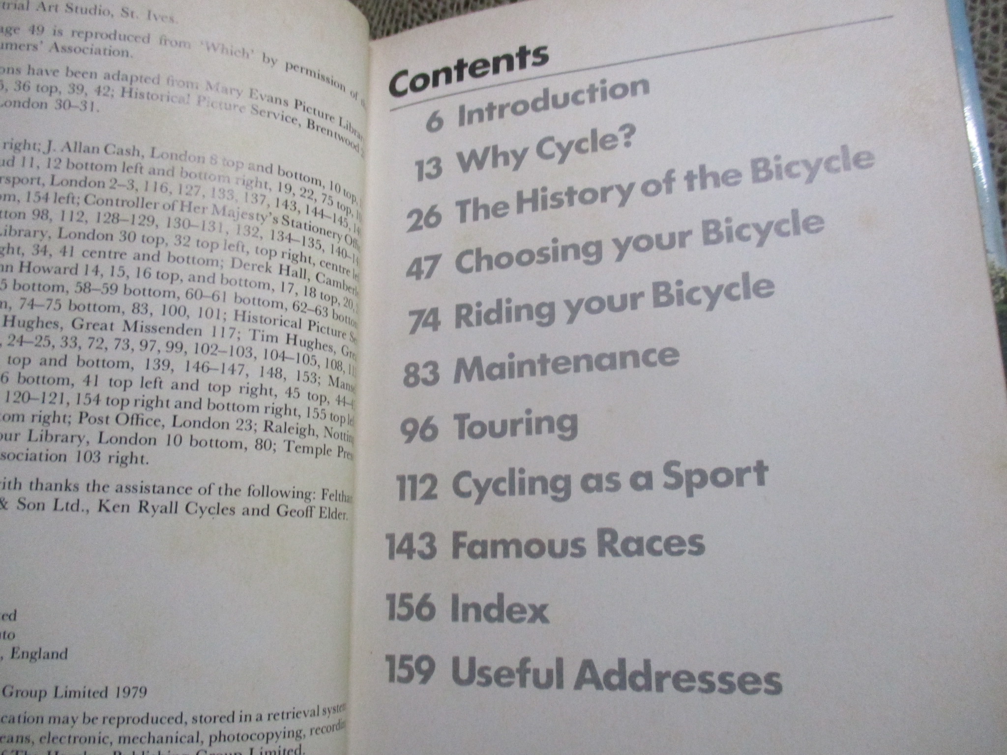 The Young Cyclist's Handbook by Ken Evans (Hardcover) / HAMLYN