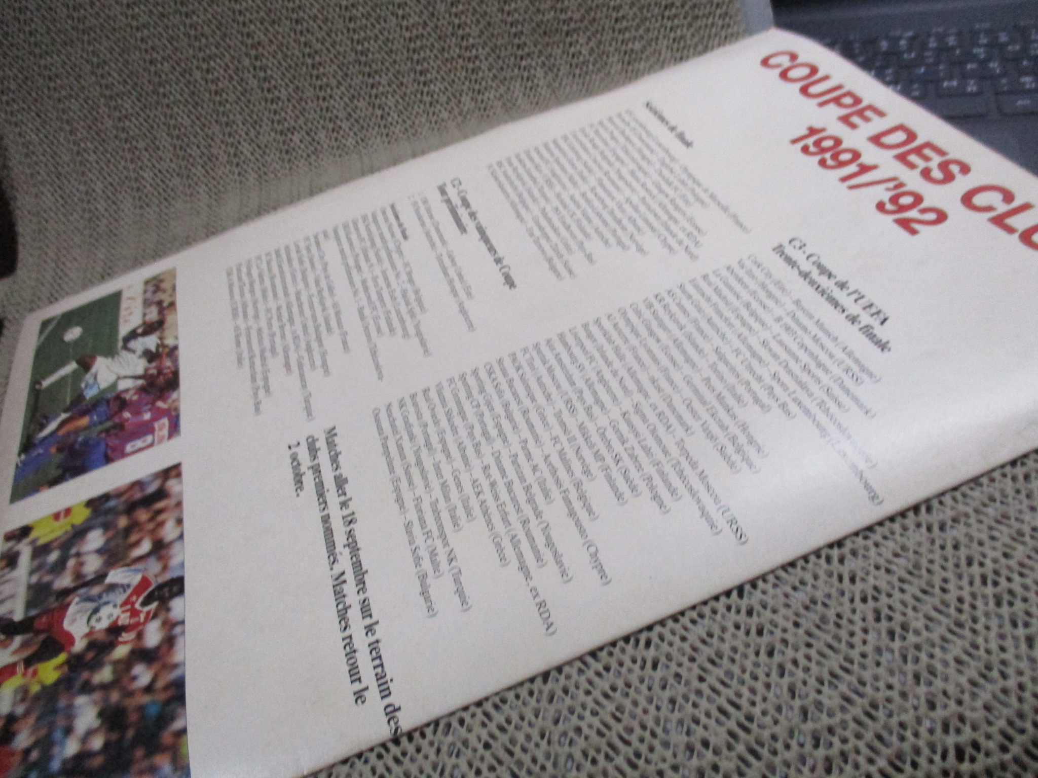 SUPER POSTER / COUPES D EUROPE 1991-92 มีโปสเตอร์ขนาดใหญ่ของทีมฟุตบอลฝรั่งเศสในถ้วยยุไรป ปี1991-92 ---สตาร์ซอคเกอร์