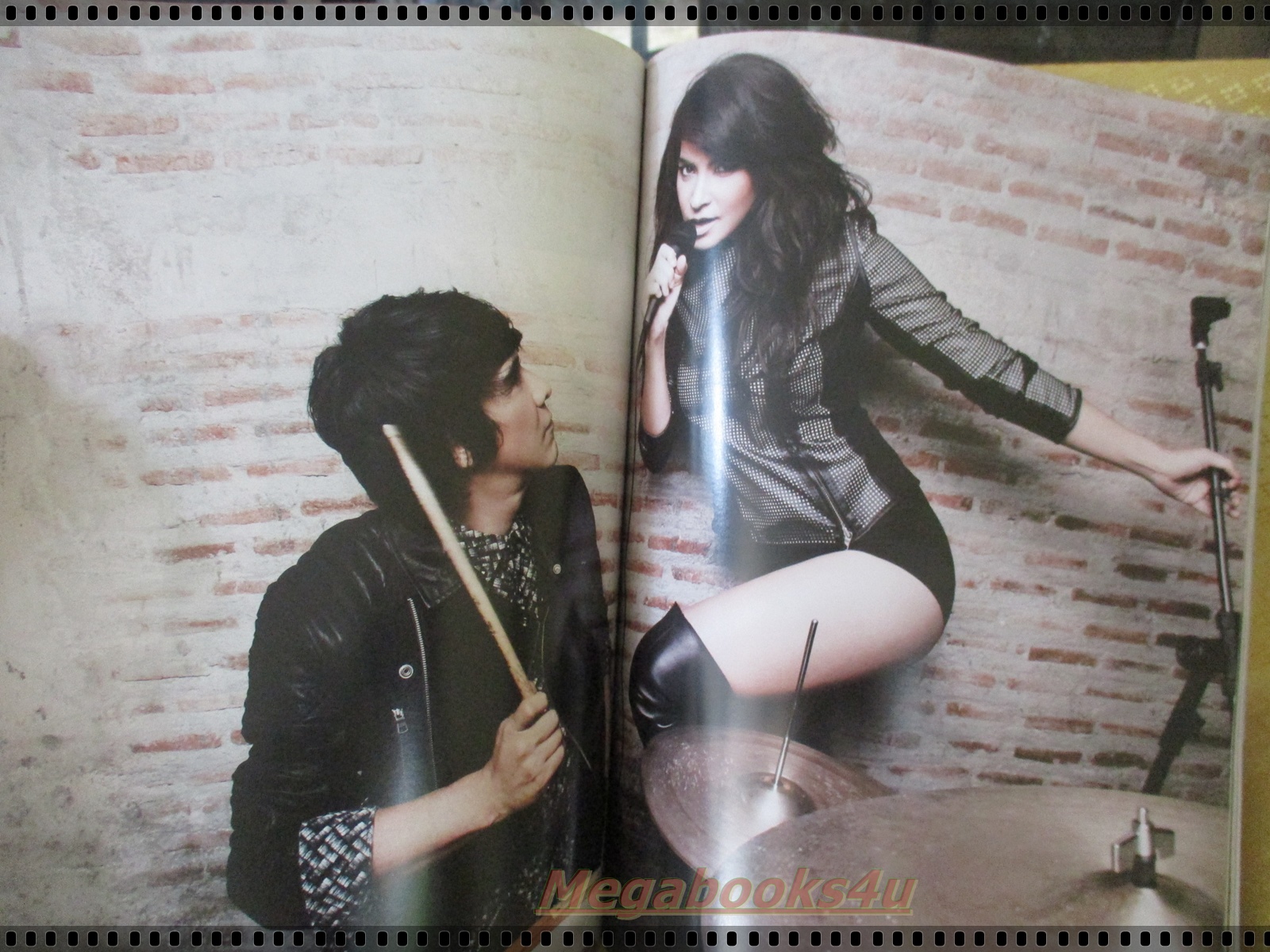 นิตยสารแพรว ฉบับที่818 ปี2556 ปก มาช่า หนุ่ยอำพล คาราบาว