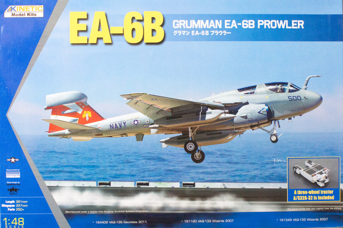 1/48 EA-6B Prowler + Bonus A three-wheel tractor