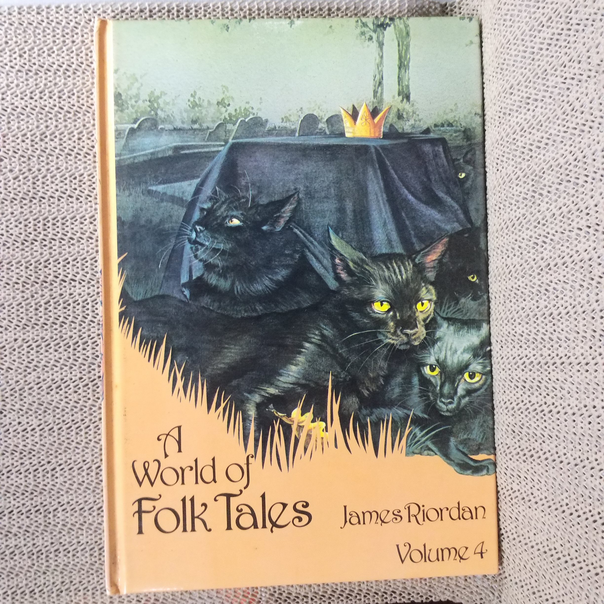 หนังสือนิทานพื้นบ้าน ภาษาอังกฤษ A WORLD OF FOLKTALES / James Riordan Boxset 5เล่มครบชุด สภาพดี สวย