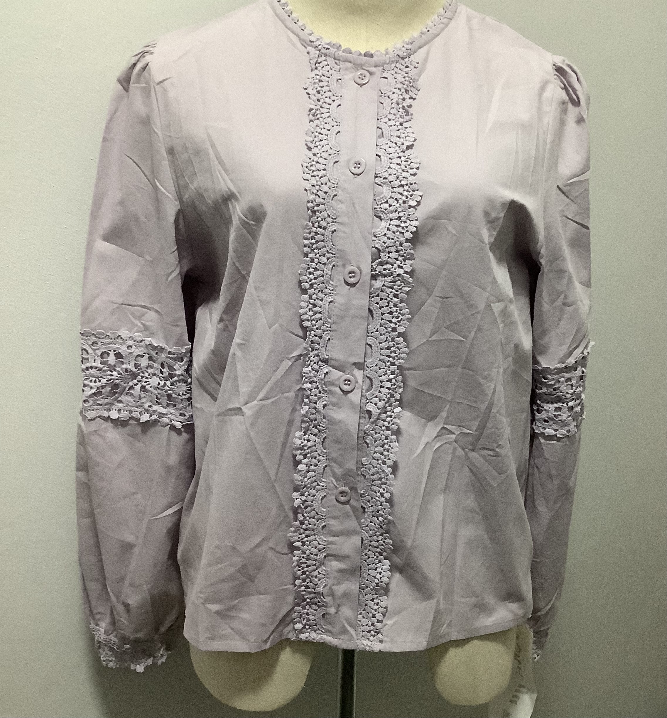 เสื้อทำงานแขนยาว สีม่วงอ่อนพาสเทล