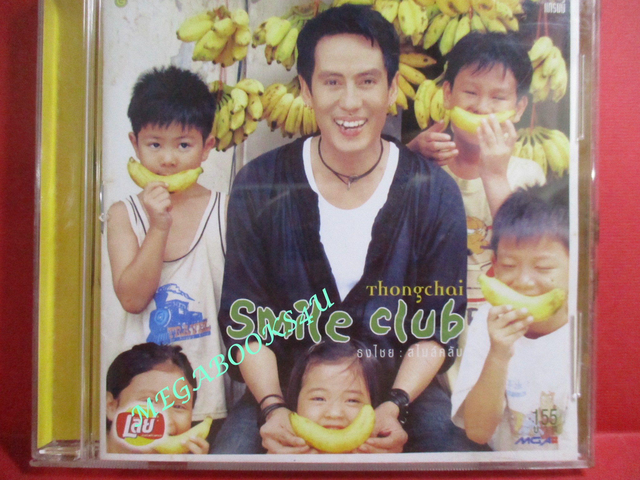 ซีดีเพลงไทยสากล เบิร์ด ธงไชย แมคอินไตย์ อัลบั้ม SMILE CLUB // ปกสวย แผ่นสวย มีรอยนิดเดียว