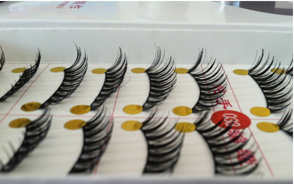 V-033 ขนตา(ราคาส่ง) ขั้นต่ำ 15 เเพ็ค คละเเบบได้