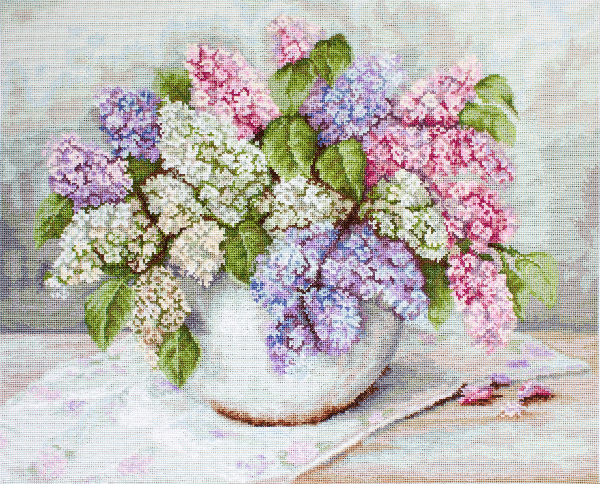 Luca-S ชุดปัก Lilacs