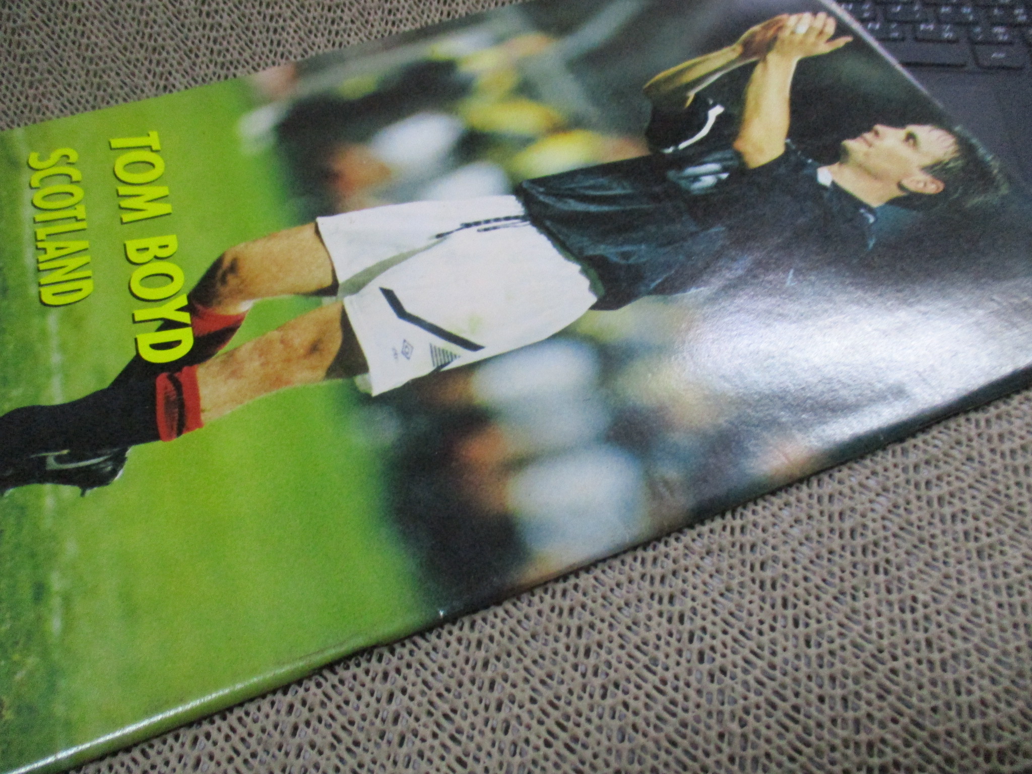 เวิร์ลด์ซอคเกอร์ ฉบับที่184 ปี2535 / ไม่มีภาพหน้ากลาง