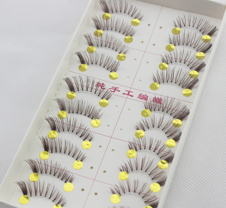 V-K28 ขนตาปลอม สีน้ำตาล ครึ่งตา (ขายปลีก) แพ็คละ 10 คู่