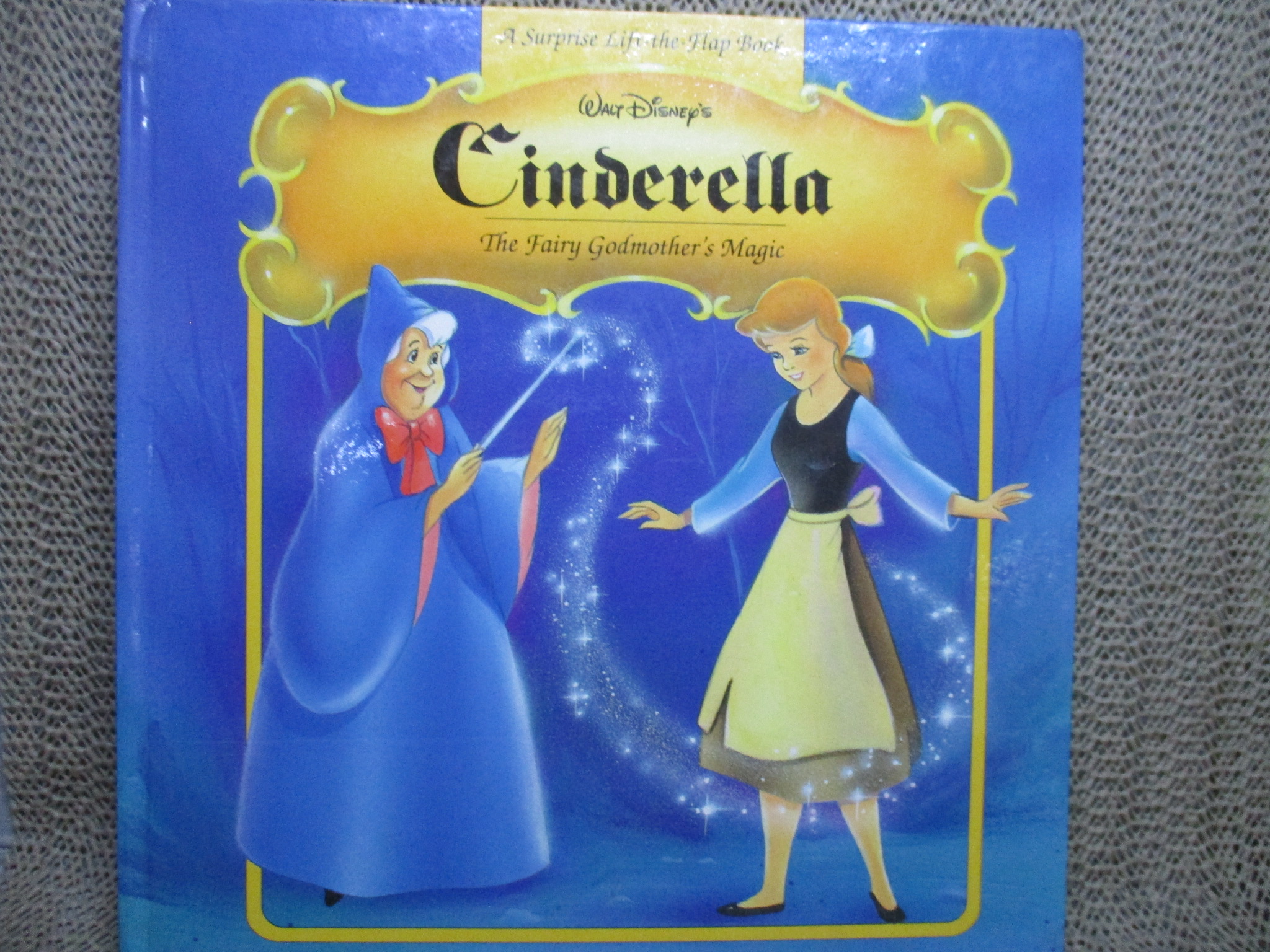 นิทาน ซินเดอเรลล่า CINDERELLA THE FAIRY GODMOTHER'S MAGIC (POP UP)