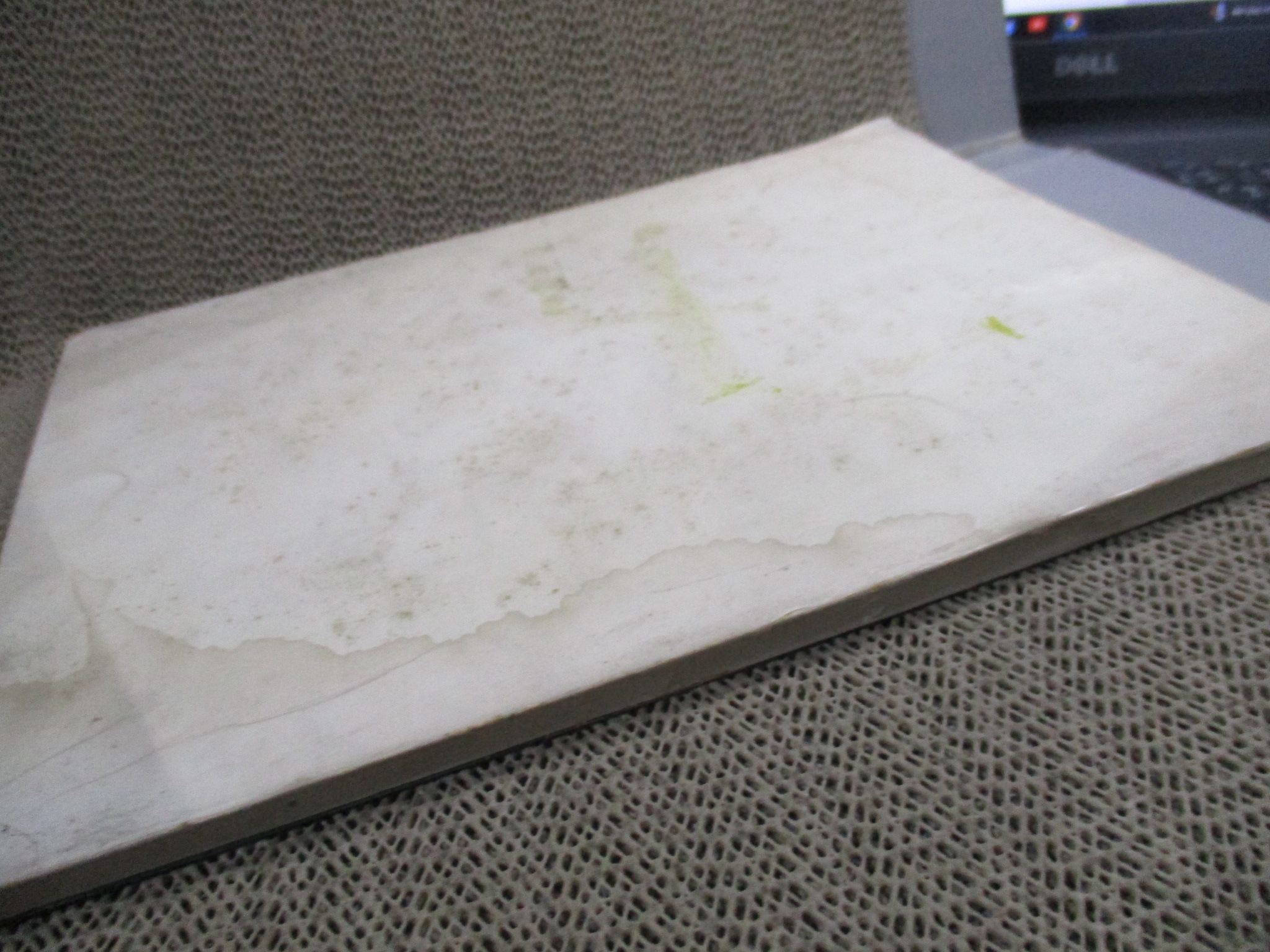 ชีวิตกับเหตุการณ์ของจอมพลผิน ชุณหะวัณ / มีคราบน้ำบางๆ กระดาษไม่ติด เปิดได้ตามปกติ