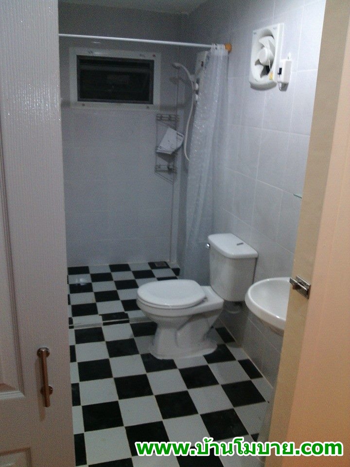 บ้านขนาด 4*6 เมตร ระเบียง 2*6+1*3 เมตร ยกสูง 2 เมตร (1 ห้องนอน 1 ห้องน้ำ 1 ห้องนั่งเล่น)