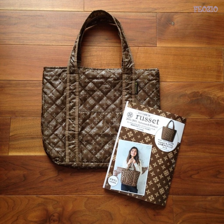 Pre-Order russet Autumn & Winter กระเป๋าสะพายใบใหญ่ มีซิบ บุนิ่มซับในสีม่วง มีช่องใส่ของด้านใน