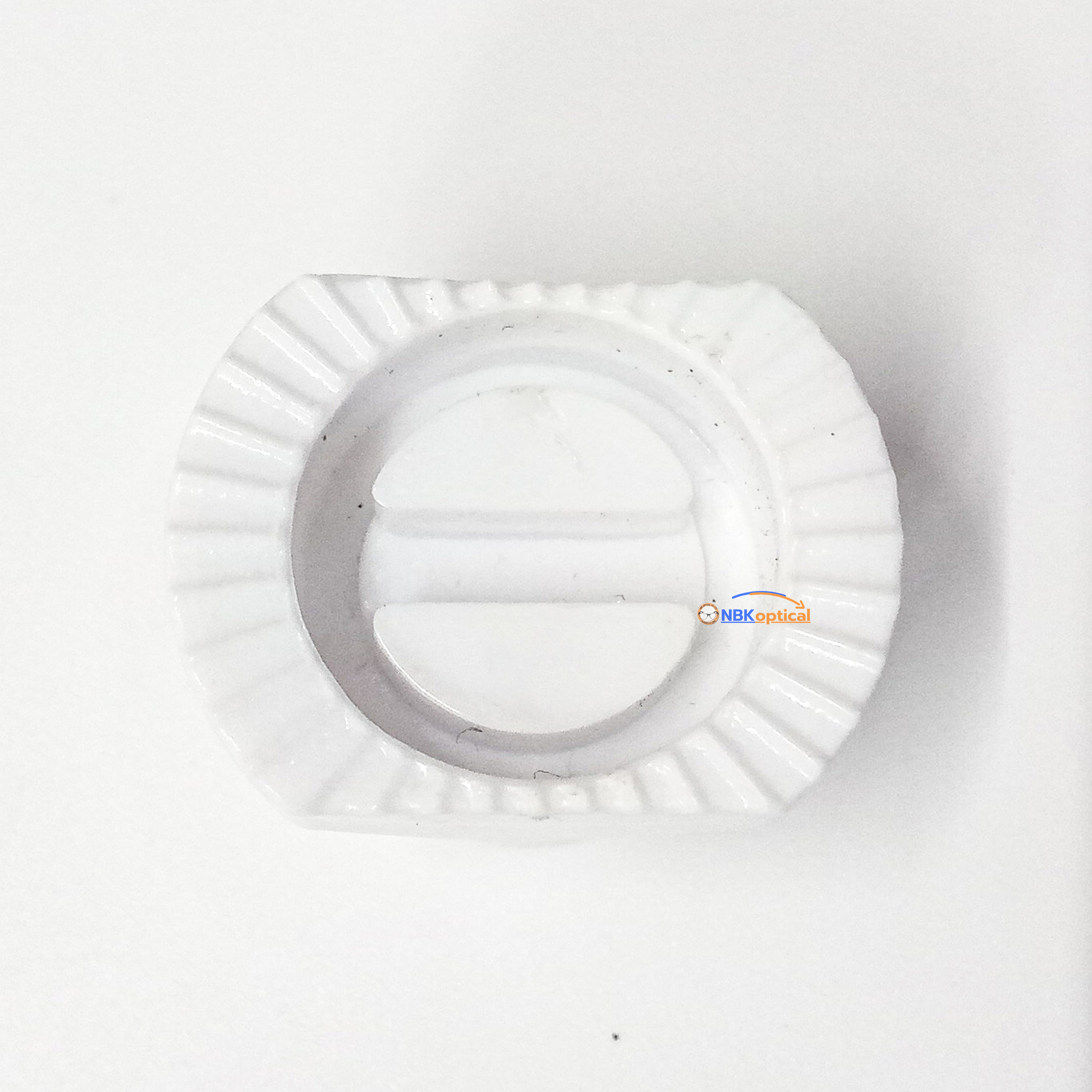 จับจุ๊ปพลาสติกสีขาว(ขาย1อัน) (2)