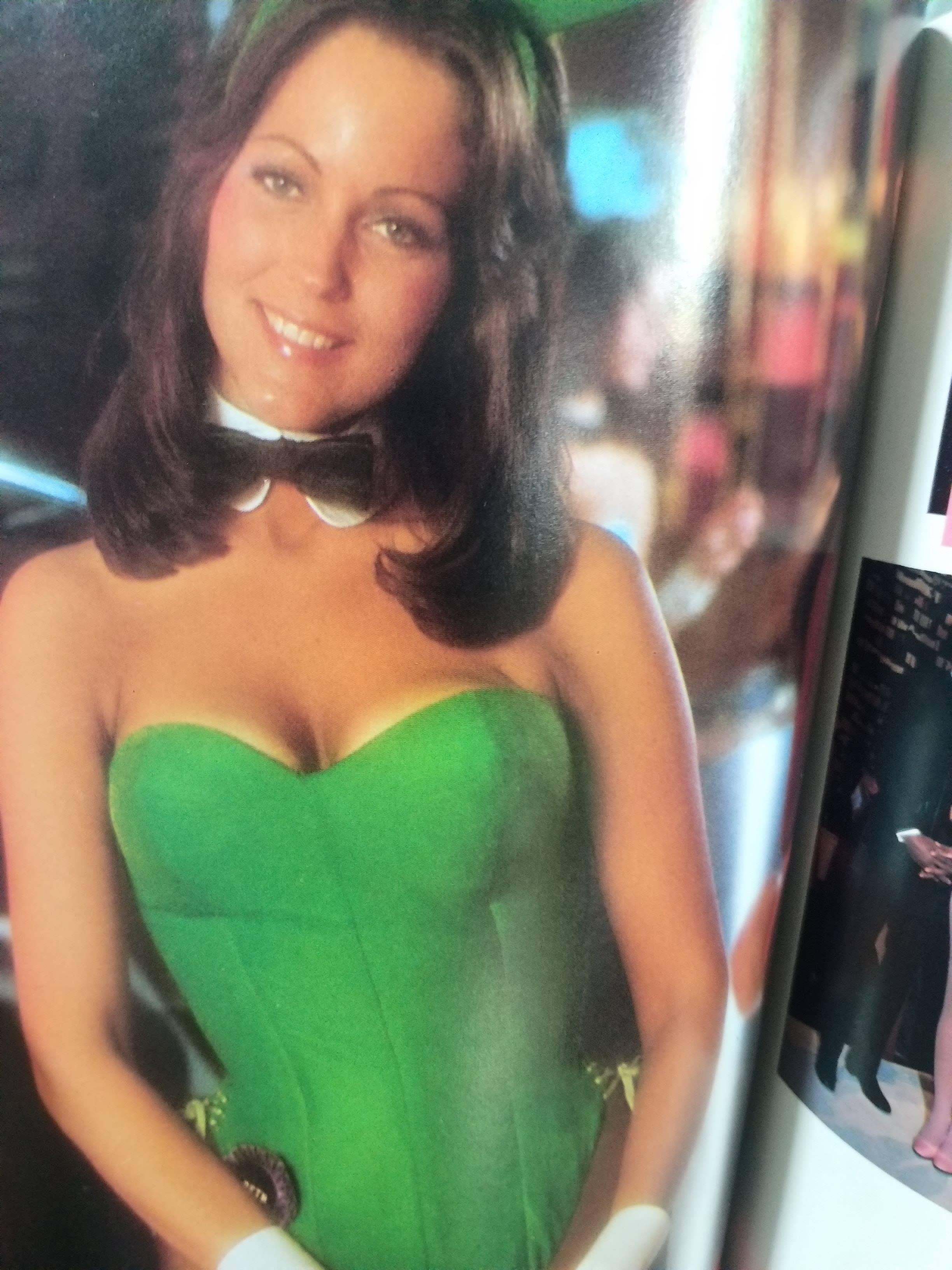 PLAYBOY BUNNIES 2 1979 สภาพดี ปกหลังมีรอยถลอกจากกระดาษติด
