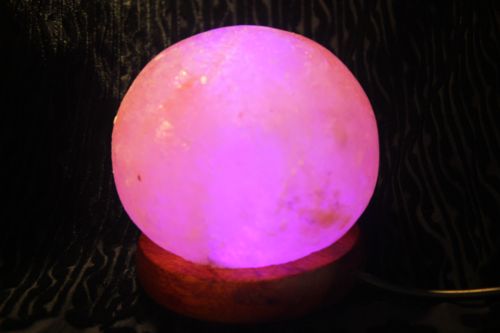 โคมไฟหินเกลือหิมาลัย ( Himalayan Salt Lamp )