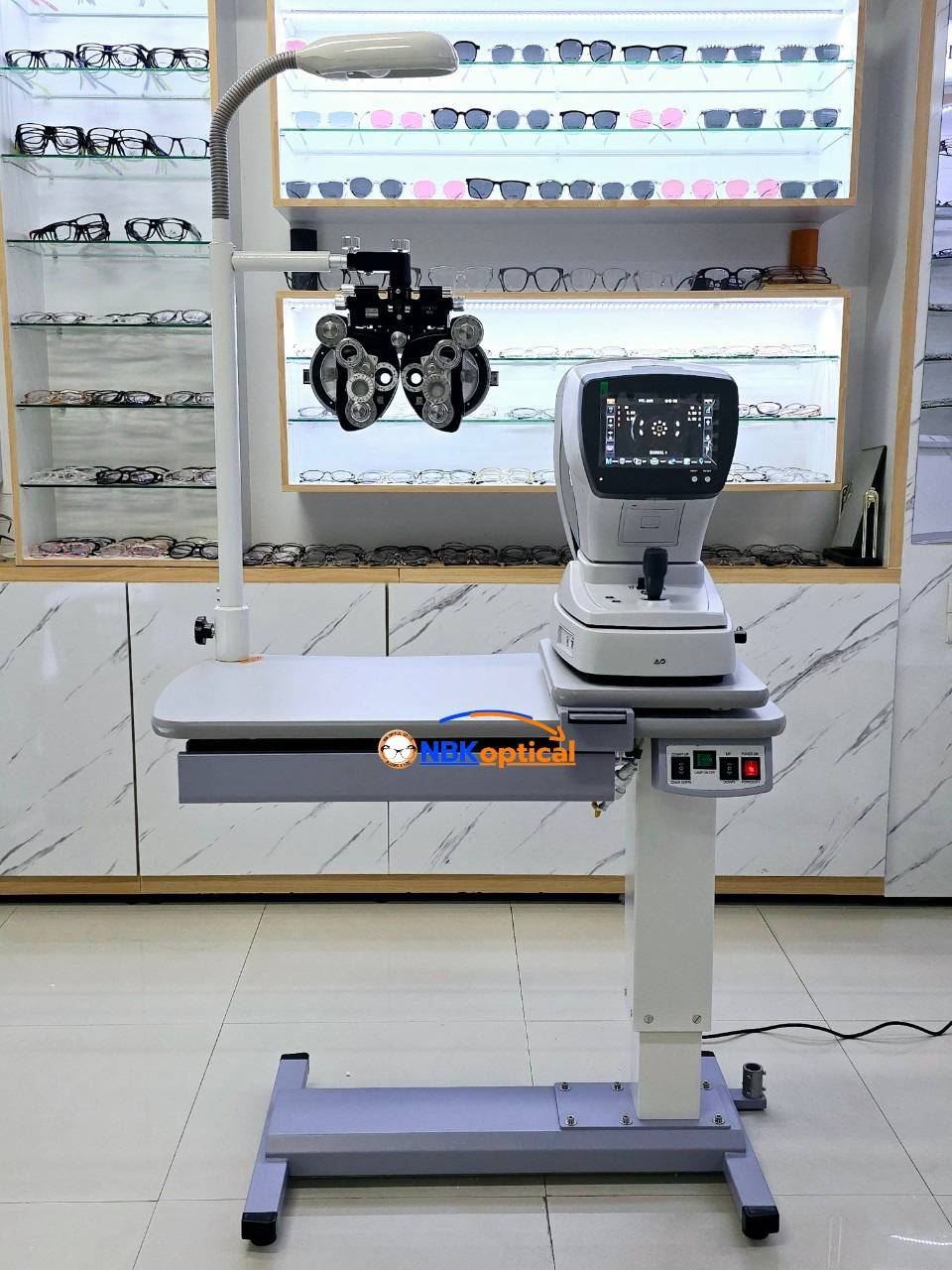 ชุดโต๊ะวัดสายตา CP-180 ขาวเทา