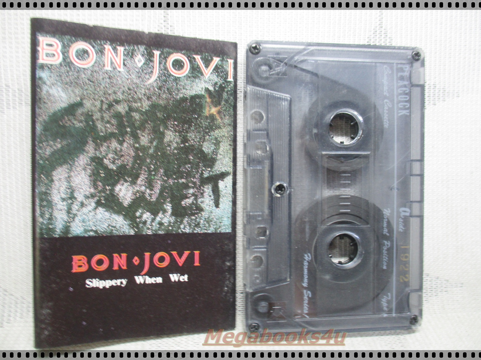 ขายเทปเพลงเก่า BON JOVI ; SLIPPERY WHEN WET
