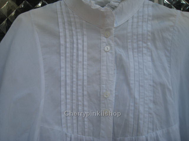 (หมดแล้วจ้า!!) เสื้อแฟชั่นสีขาว แขนพอง ผ้า cotton คอจีนติดระบายเล็กๆ น่ารัก