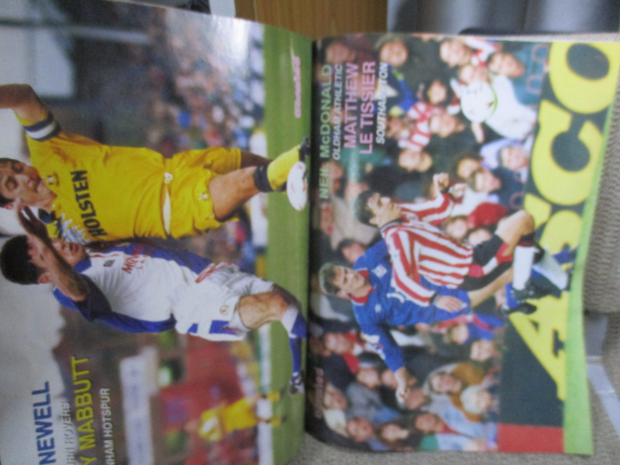 สตาร์ซอคเกอร์ ฉบับที่0788 ปี2535 ปก ปีเตอร์ชไมเคิล หน้ากลาง ทีมอิปสวิช ภาพสี โรแบร์โต้ บาจโจ้