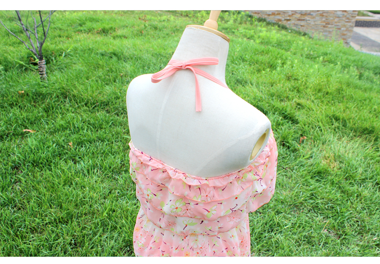 **พร้อมส่ง**ชุดว่ายน้ำ 3 ชิ้น three-pieces สีส้มสดใสลายดอกไม้ใสได้ 3 สไตล์ แบ่งเป็นบรา+บิกินี่+ชุดคลุมแบบผูกโบว์ด้านหลัง ใส่แบบชุดทูพีชบิกินี่ หรือใส่แบบบรา+ผ้าคลุมบิกินี่ หรือคลุมทั้งชุด ทำให้ดูหวาน ไม่โป๊คร้า สวยน่ารักเหมือนแบบค่ะ