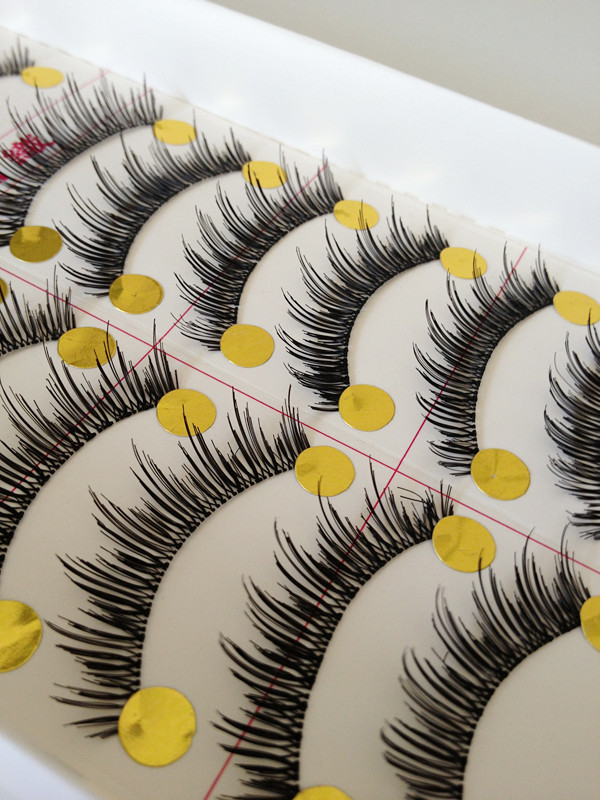 V-086 ขนตาเอ็นใส (ขายปลีก) เเพ็คละ 10 คู่