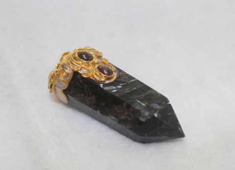 เพนดูลั่มหินแอสโทรฟิลไลต์