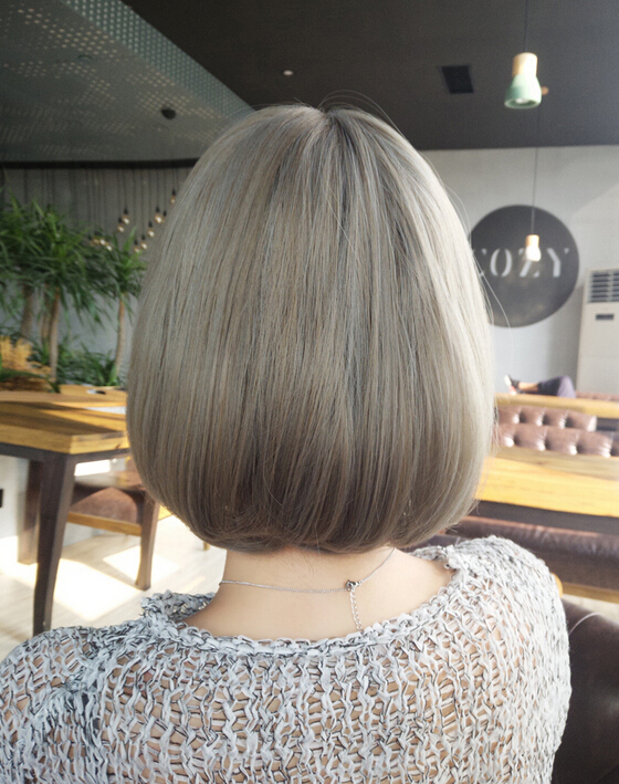 SW201 วิกผมหนังศรีษะกว้าง หน้าม้า ทรงผมสวย น่ารักมากๆคะ เอาใจคนชอบทำสีผม หนังศรีษะเหมือนจริง ใส่เนียนมากๆ คอนเฟิมจ้า เส้นผมไม่มีความเงา( ทรงผมเเละเส้นผมเหมือนจริงเกือบ 100% )
