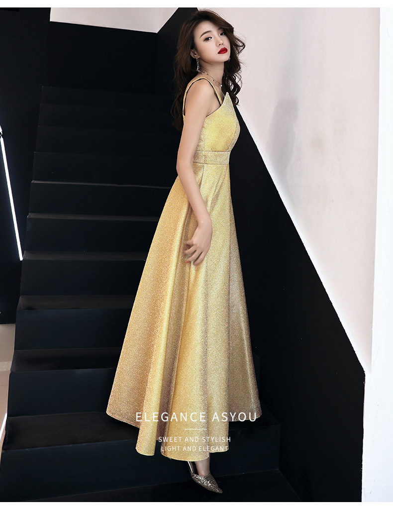 ***พร้อมส่ง***เดรสราตรียาวสีทอง ผ้ากลิตเตอร์ เข้ารูปช่วงเอว กระโปรงทรงเอ มีซิบด้านหลัง สวยมากๆค่ะ