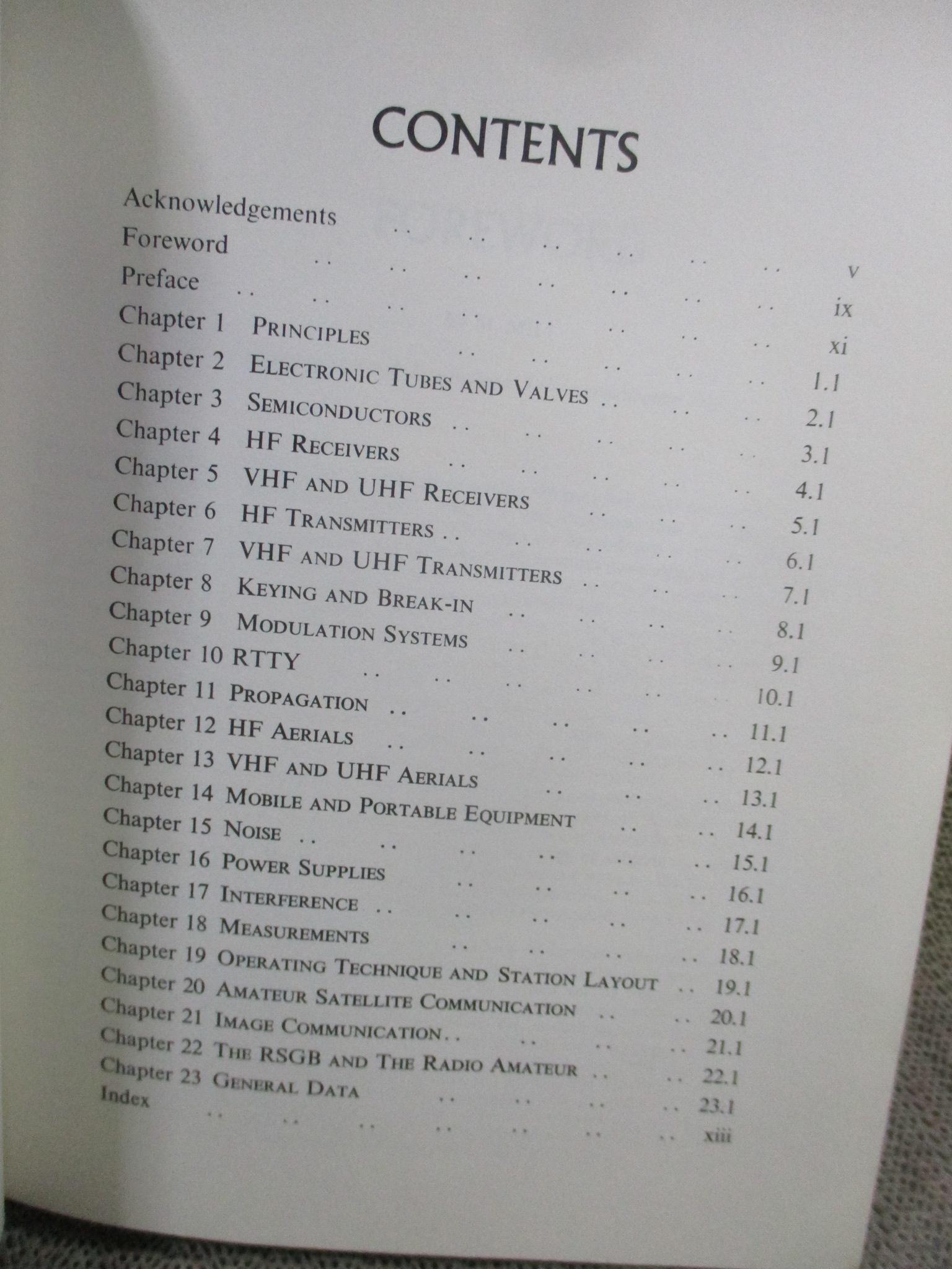 RADIO COMMUNICATION HANDBOOK โดย RSBG (RADIO SOCIETY OF GREAT BRITAIN พิมพ์5 ปกอ่อน หนา ๆ หนัก ๆ